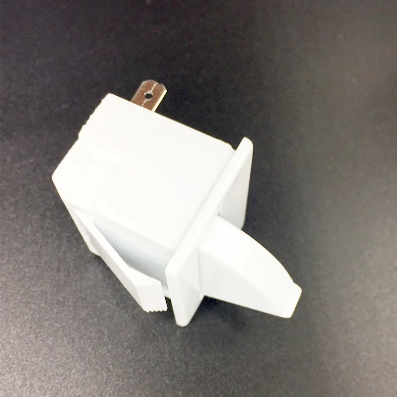 Suitable for Haier refrigerator door opening switch power supply two-pin fan-shaped light switch/00606050066 view 3