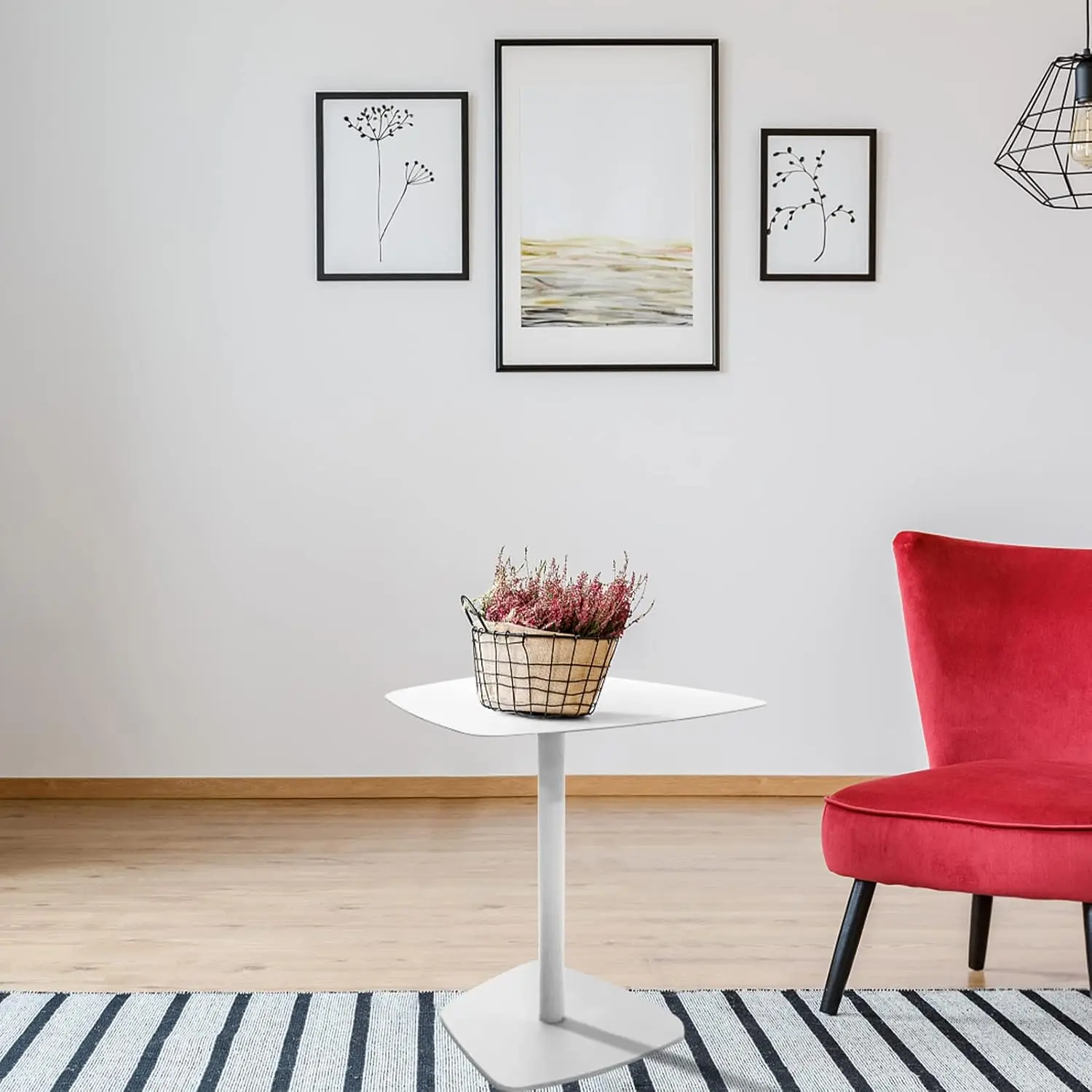 Lokkhan Sleek Accent Side/End Table For Sofa, Metal Couch Table Small Tv Tray, Snack Table/Accent Cafe Table For Patio Garden