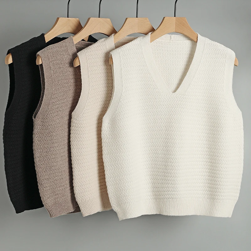 Autumn Winer Women V-neck Waistcoat 100% Merino Wool Knitwear Basic Twist Flower Casual Simple Style Sleeveless Pullover Sweater