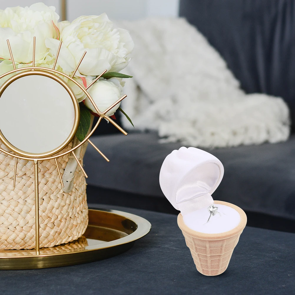 

2Pcs Valentine's Day Ring Box Romantic Ice Cream Shaped Jewelry Holder Small Case Portable Flannel Single ganizer Storage