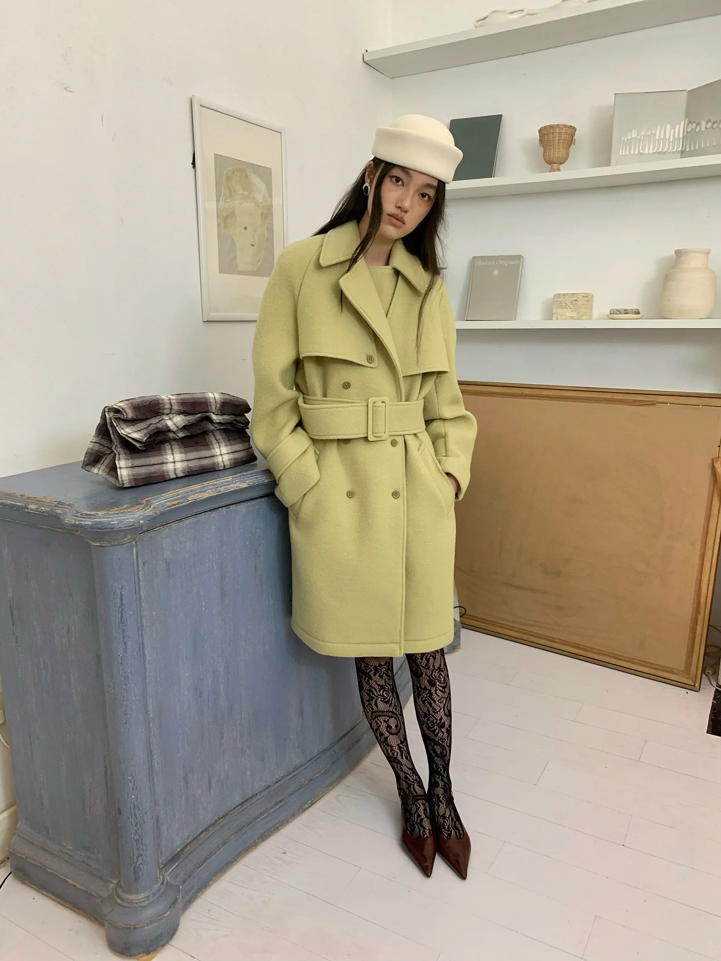 

Женское пальто оверсайз из смесовой шерсти горчично-желтого цвета с поясом, отложным воротником и длиной миди, свободного кроя, для молодых женщин