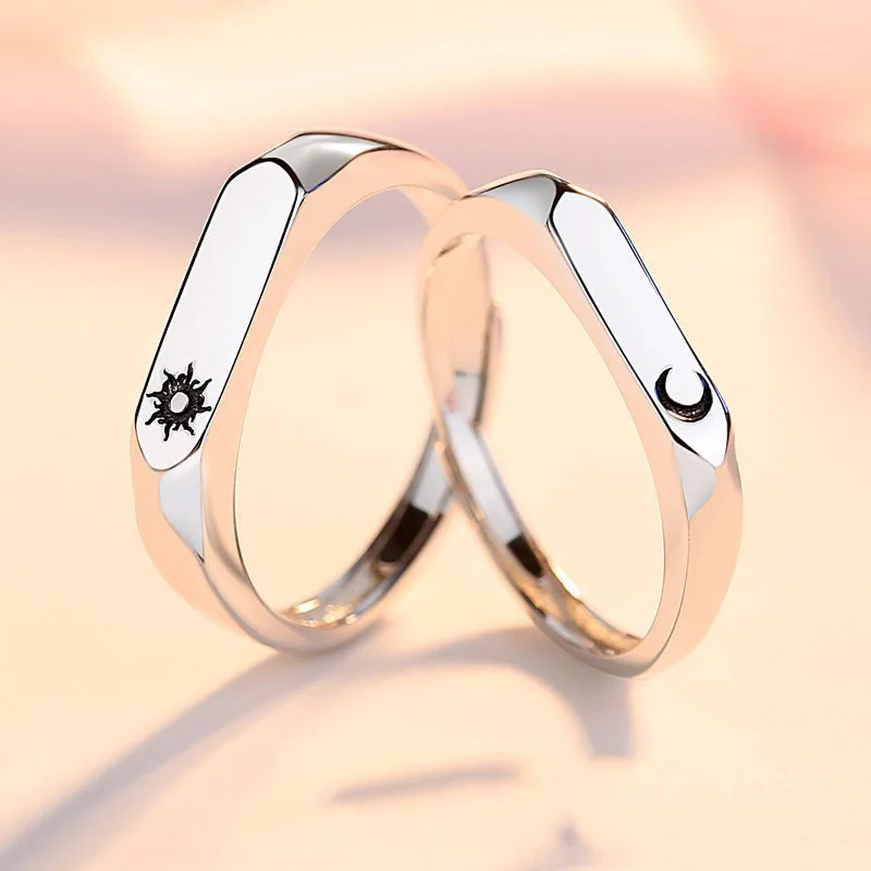 [In Spot]2 Pcs Sun Moon Matching Couple Rings Set for Women Simple Romantic Open Adjustable Ring Friendship Lover Jewelry Gift