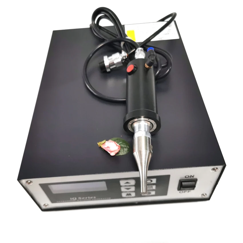 

28khz 1000w Portable Ultrasonic Spot Plastic Welding Machine For PP/PA/ABS Material