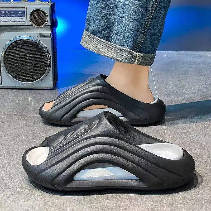 Men Summer New One Word Outdoor Beach Slippers Thick Sole Non slip Anti Odor Lightweight Home Slippers Casual Sports Slippers