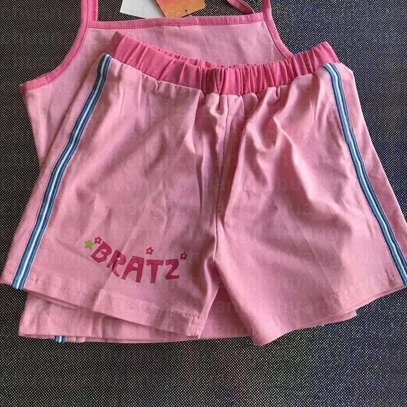 유럽과 미국의 2025 여름 새로운 매운 소녀 핑크 만화 대조되는 인쇄 된 편지 섹시한 반바지 Y2K 캐주얼 해변 스타일