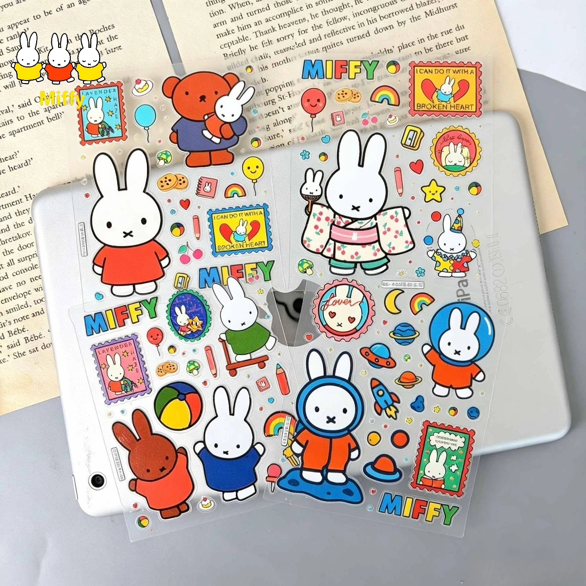 Image of 4 Blatt Kawaii Miffy Aufkleber, niedliche Cartoon-Miffy 5D-Relief-Aufkleber für Wasserflaschen, DIY-Handyhüllen-Dekoration, 3D-Aufkleber, Geschenk