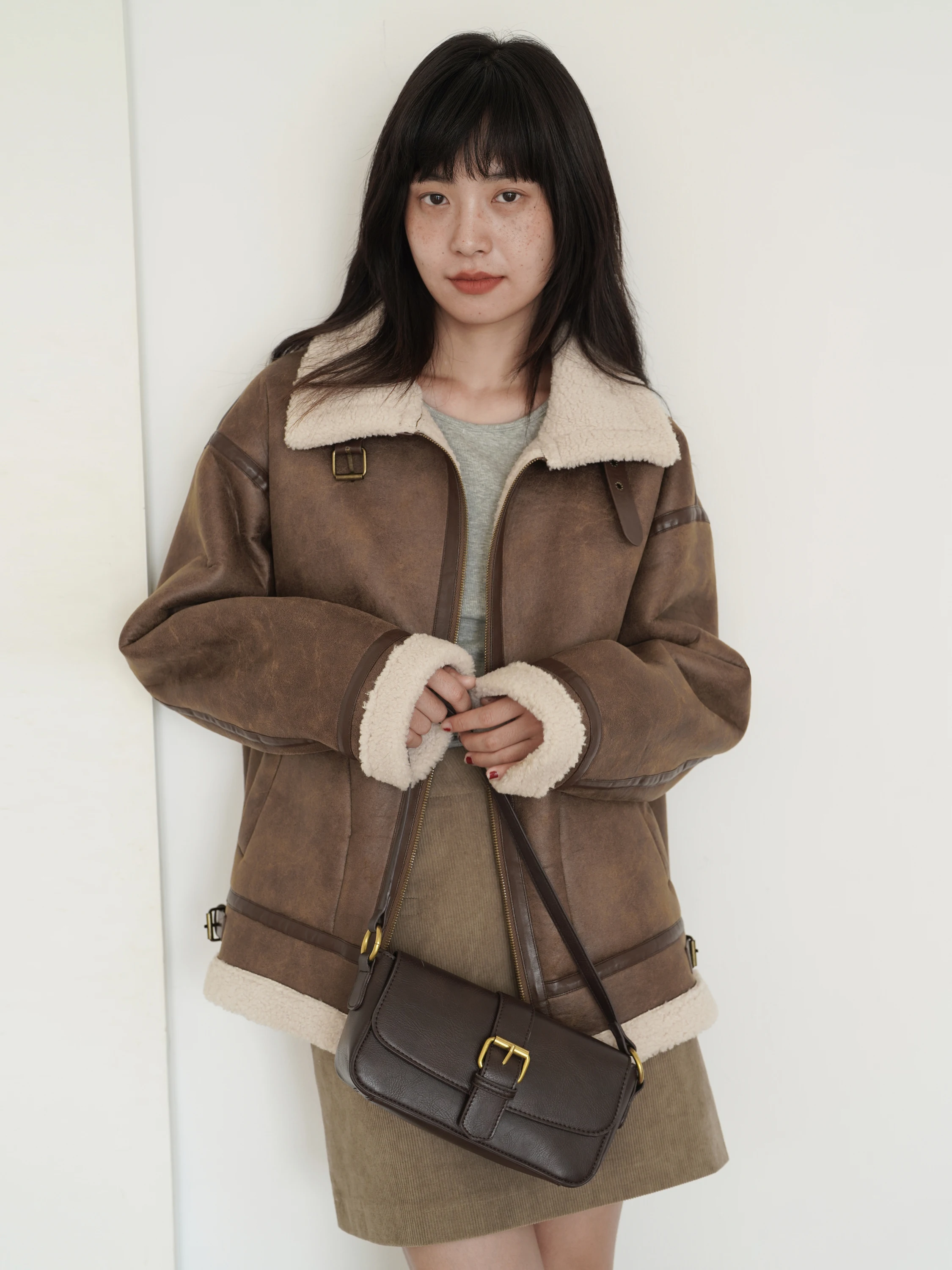 EIGHTHMONTH レディース スエード ジャケット ラムファー裏地付き ルーズ 冬用アウター 通勤 スリーブ ロング スリーブ ポリエステル生地コート