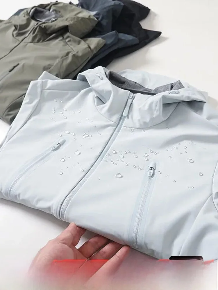 Outdoor Sports Windbreaker Jacket Men's Standard Fit Long Sleeve Zipper Closure Hooded Fashionable Urban Style Nylon Fabric
