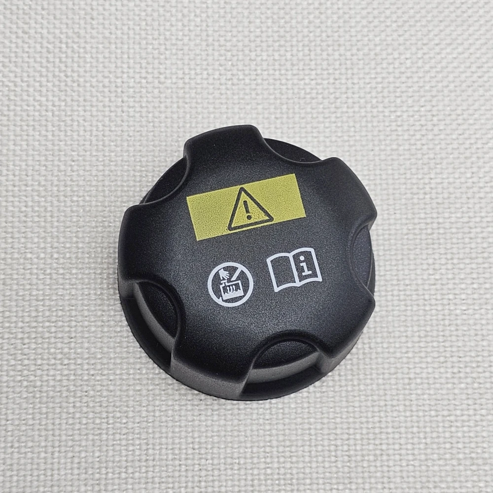 17132754264 17117639024 High quality Auto Parts Expansion Tank Cover For BMW F20 F21 F40 F45 F31 F10 X1 X2 MINI R56 R55 R57 R60