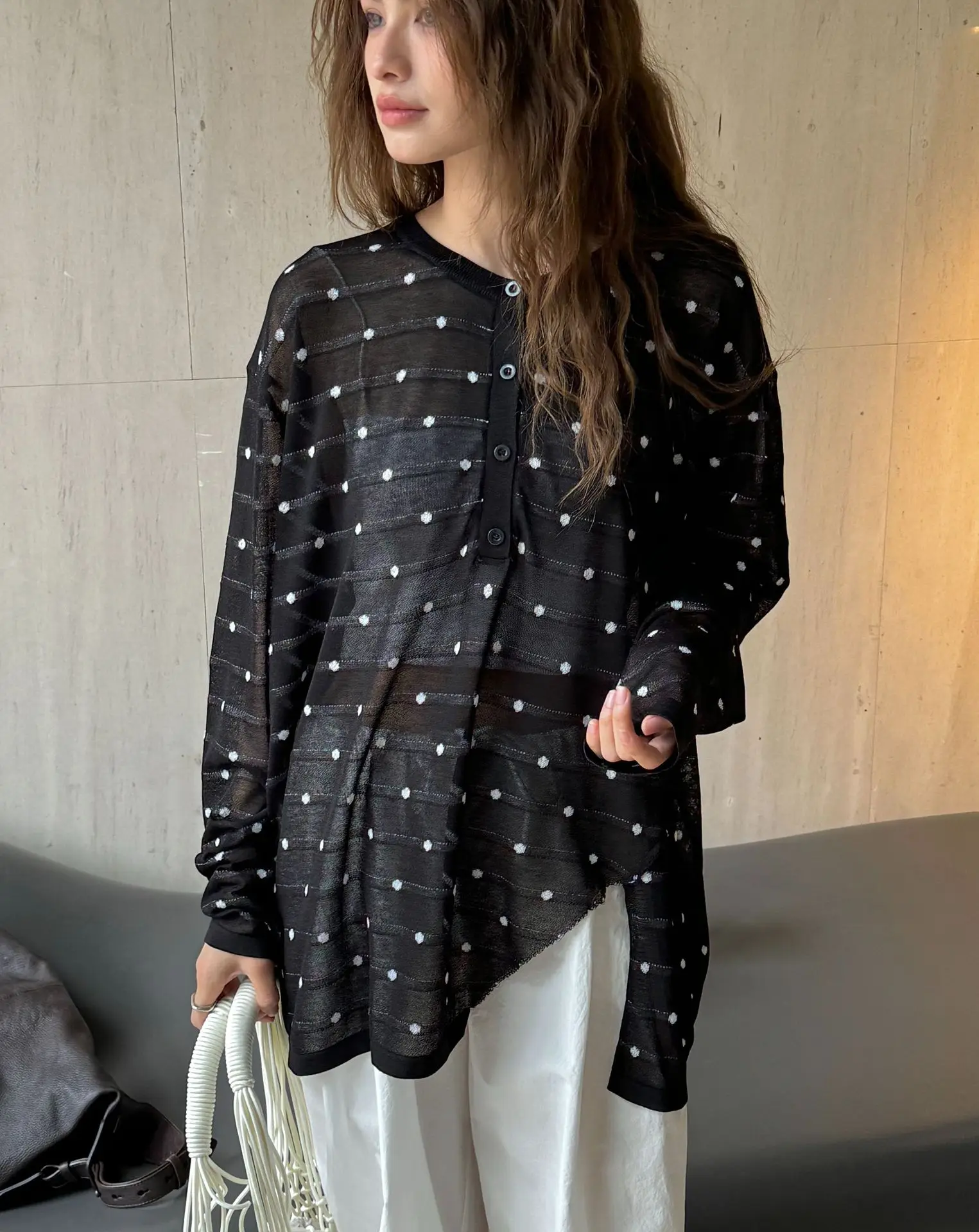 Summer women\'s casual polka dot round neck long sleeved loose perspective T-shirt