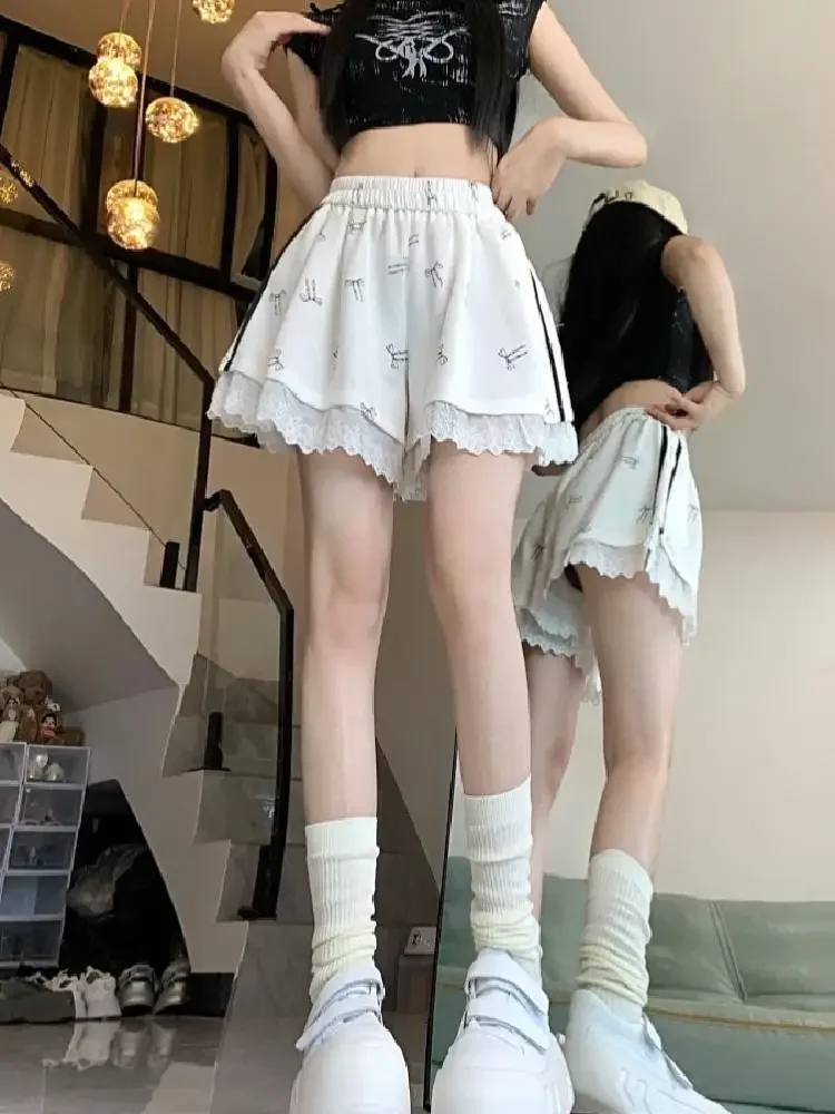 Pantaloncini da donna in pizzo nero ampio elastico allentato prezzo basso comodo abbigliamento moda casual 2025 pantaloni corti da donna caldi di design estivo