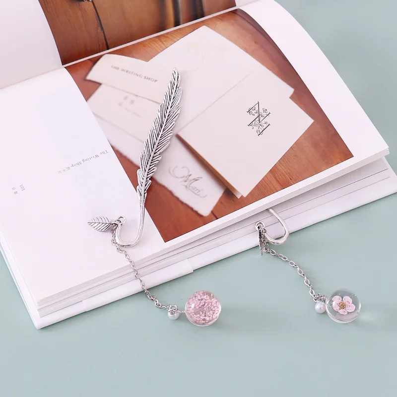 1pc Flower Feather Pendant Bookmark Creative Funny Book Page Marker School Office Stationery Organizer Gift