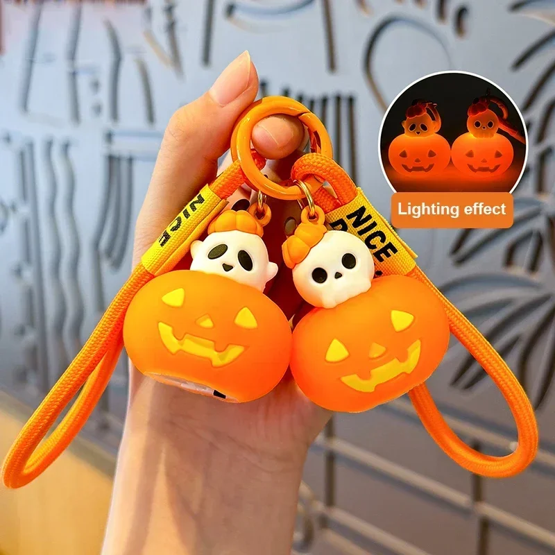 New 1pcs Halloween Pumpkin Lamp Keychain for Men and Women, Cartoon Skull Model, Car Bag Pendant, Keyholder Accessories, Kawaii - view 6