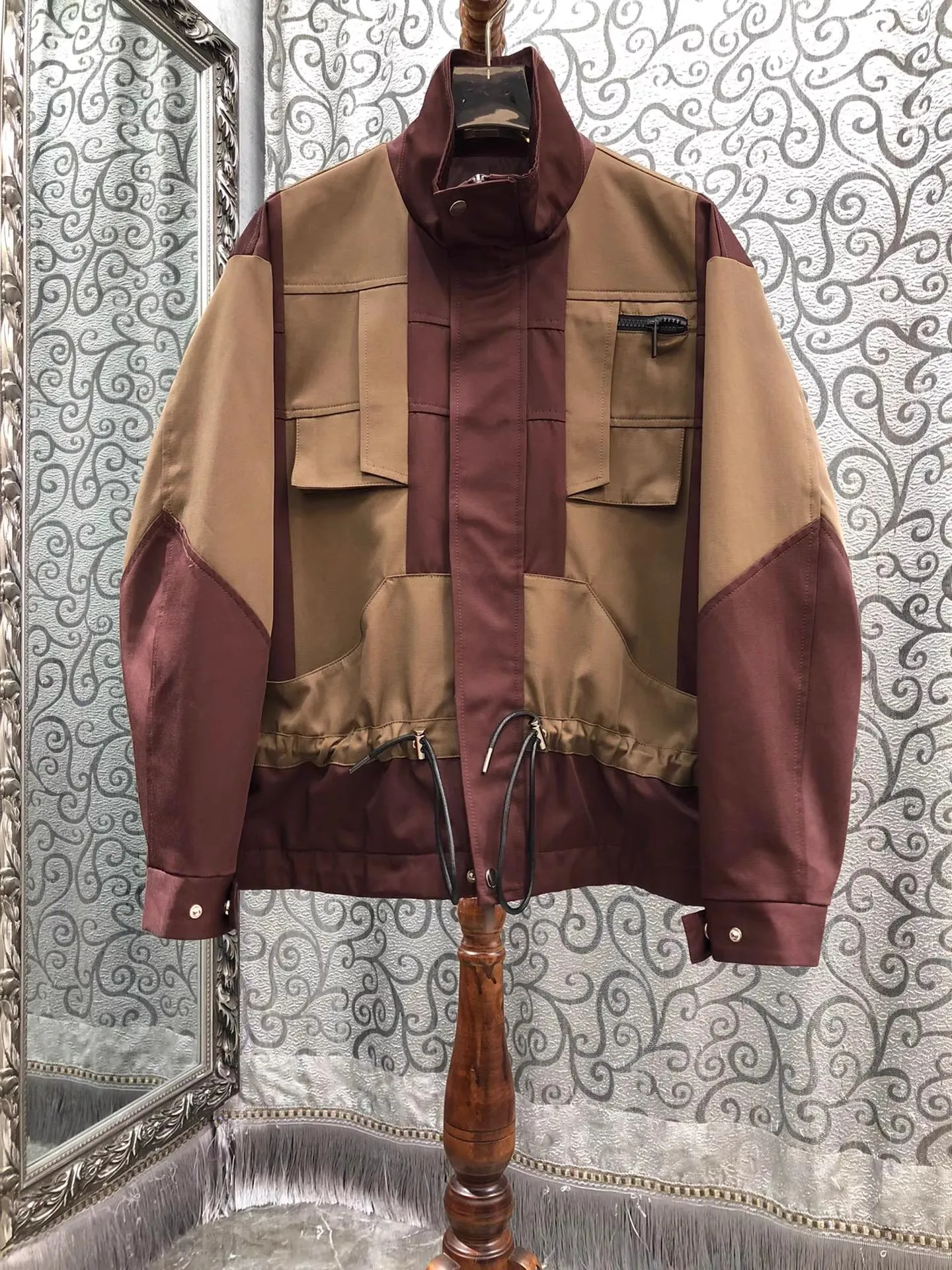 

Top Quality New Jackets 2025 Autumn Winter Women Stand Neck Drawstring Waist Pocket Patchwork Long Sleeve Brown Black Loose Coat