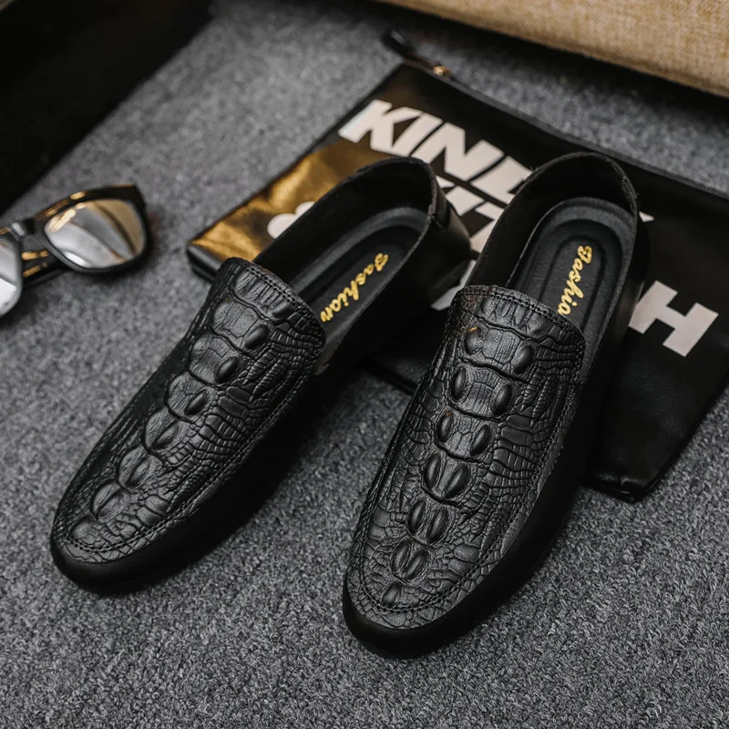 Men Driving Moccasins Comfortable Slip on Loafer Shoes Men\'s Casual Shoes Leather Loafers Crocodile Pattern Flats Shoes for Man