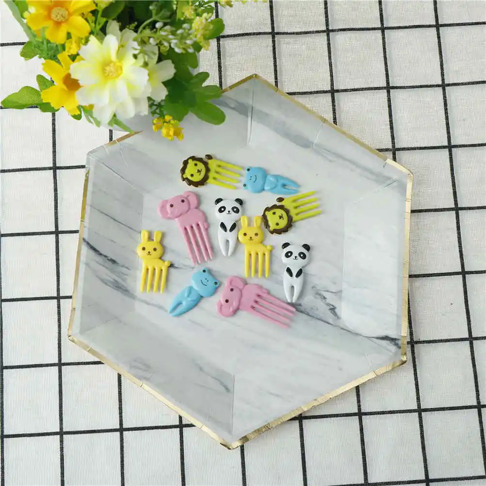 10Pcs/set Kids Animal Cartoon Fruit Fork Sign Fruit Toothpick Bento Lunch Decor【Homeclub】
