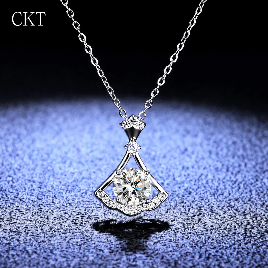 Luxury Platinum Pt950 Moissanite Diamond Necklace for Women Skirt Pendants Collarbone Chain Ins Wedding Jewelry Gift