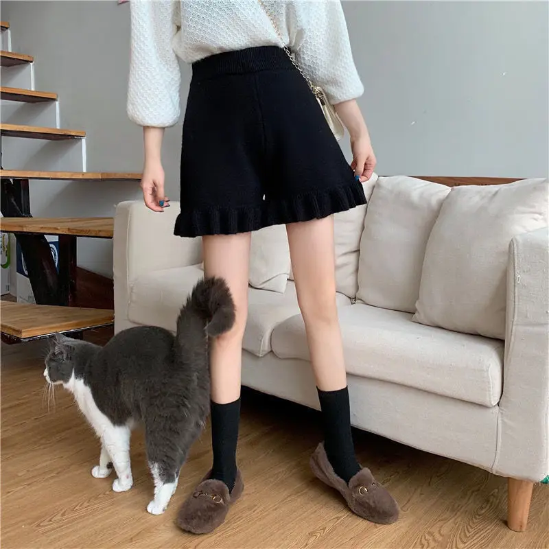 Autumn Winter New Trend Wide-leg Short Pants Thickened High Waist Slim Outer Wear Knit Shorts Women Loose Casual Short