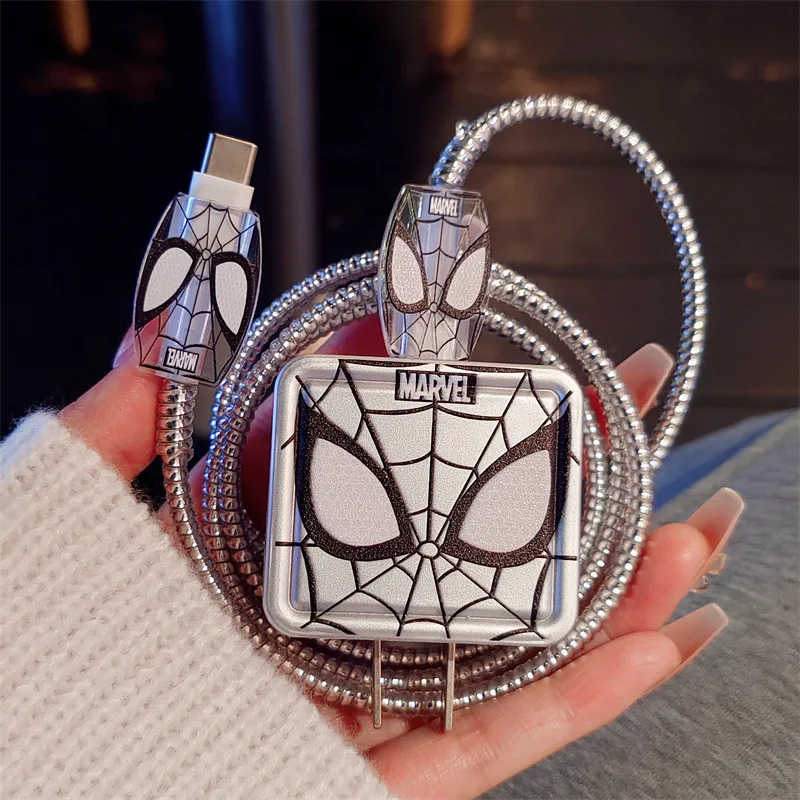 Spiderman srebrny ochraniacz kabla ładowarki dla 18W 20W iphone 15 Pro Max, etui ochronne na ładowarkę kabel USB Date szerać