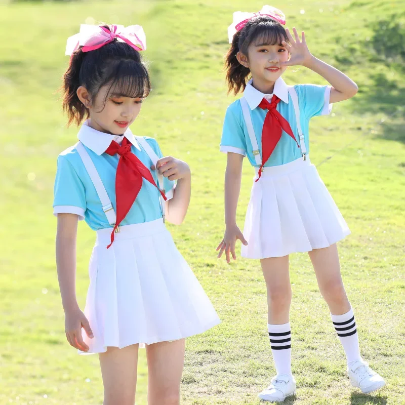 

Children's Red Scarf Chorus Performance Clothes: We Are Like Chaoyang, Brilliant Dance Clothes, Strap Pants Performance Clothes