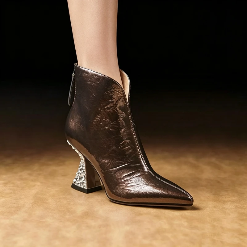Women's New Autumn and Winter Leather Pointed Rhinestone High Heels, High-End Temperament, Calf Fashion Short Boots, Western Boo