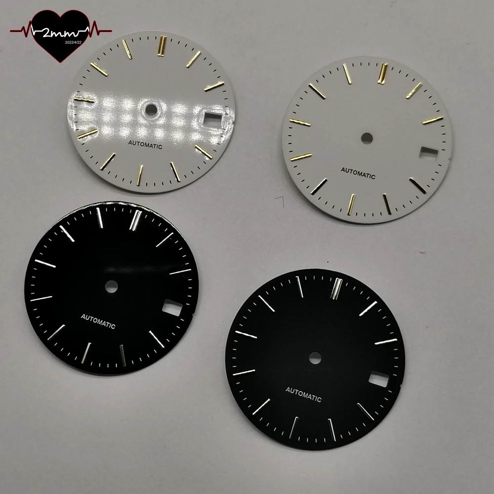 قرص ساعة فارغ 28.5 ملم وجه ساعة لامعة غير لامعة أبيض أسود اللون ذهبي فضي مؤشر الساعة الحقيقية دبوس لحركة NH35