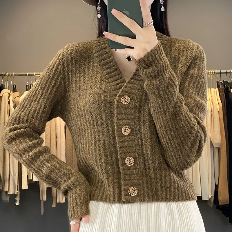 2024 autumn/winter cardigan cashmere sweater V-neck women\'s sweater cardigan top Korean solid color women\'s cashmere sweater