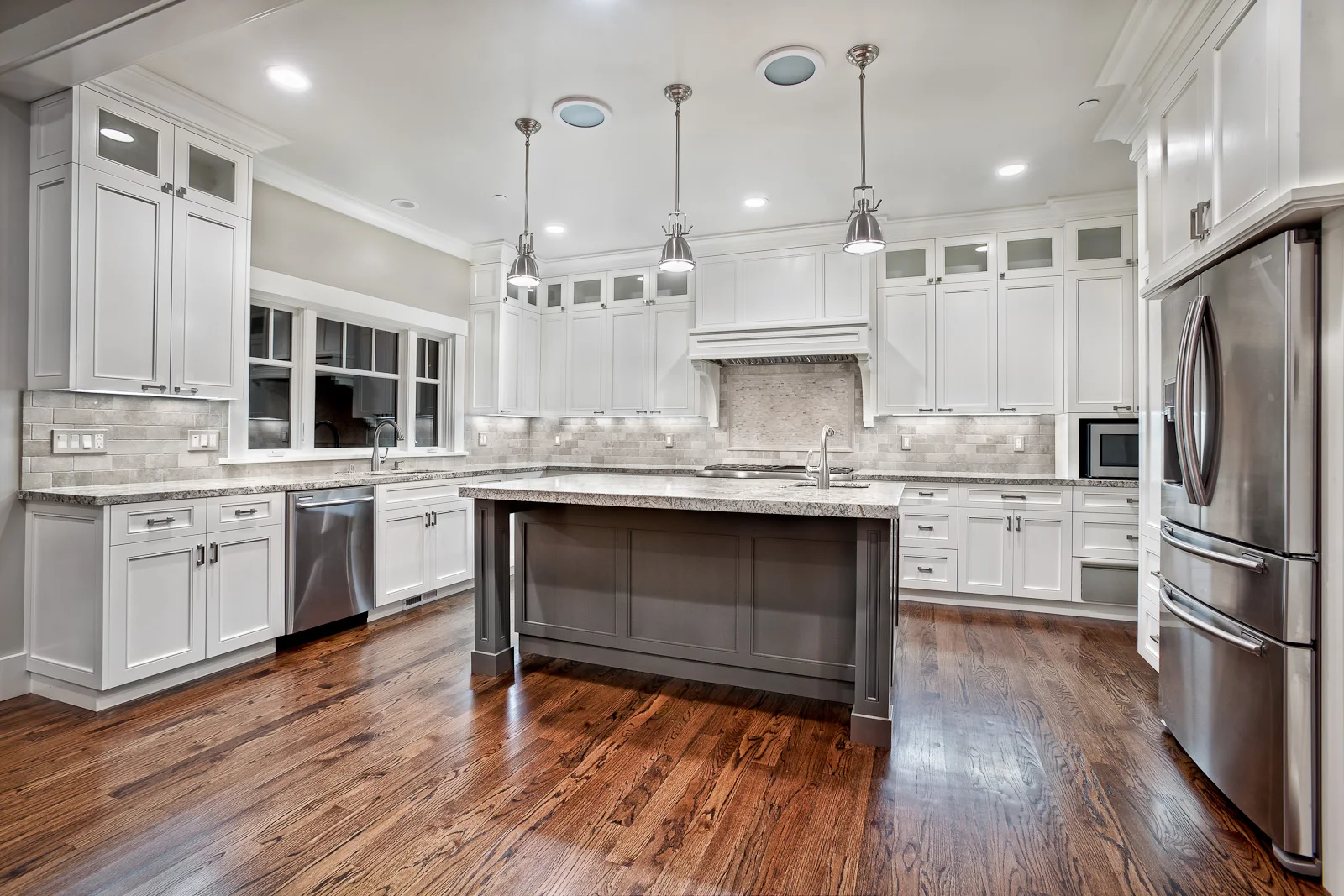 Solid Wood Kitchen Furniture