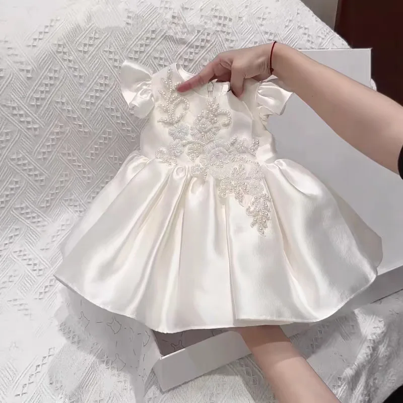 Girls' New Fashion Satin Flutter Sleeve Princess Dress for Little Hosts and Flower Girls