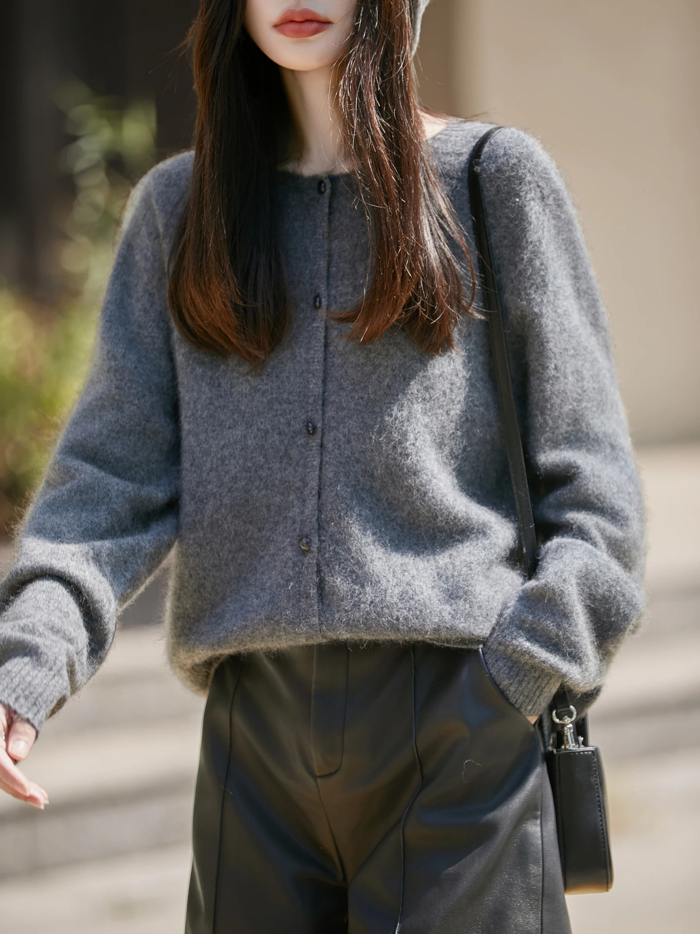 Dámský svetr 100% vlněné kardigany měkký teplý podzimní zimní kašmírový pletený svetr s výstřihem do O-neck svrchní oblečení módní korejský volný svetr - náhled 6