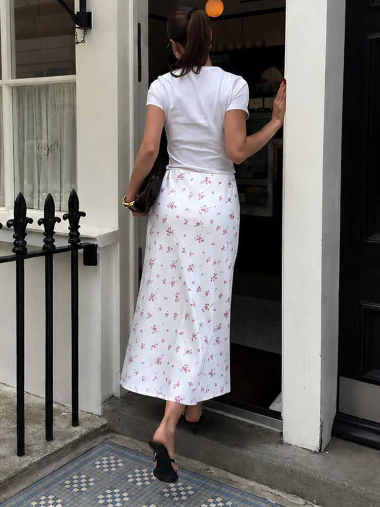 Thumbnail 3 - #44 Long Skirts Comparison Guide