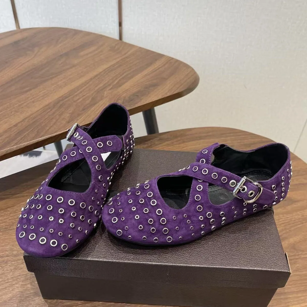 Designer Rivet Leather Mary Jane Shoes Women's Flat Bottom One Button Cross Ballet Shoes Retro Versatile Single Shoes