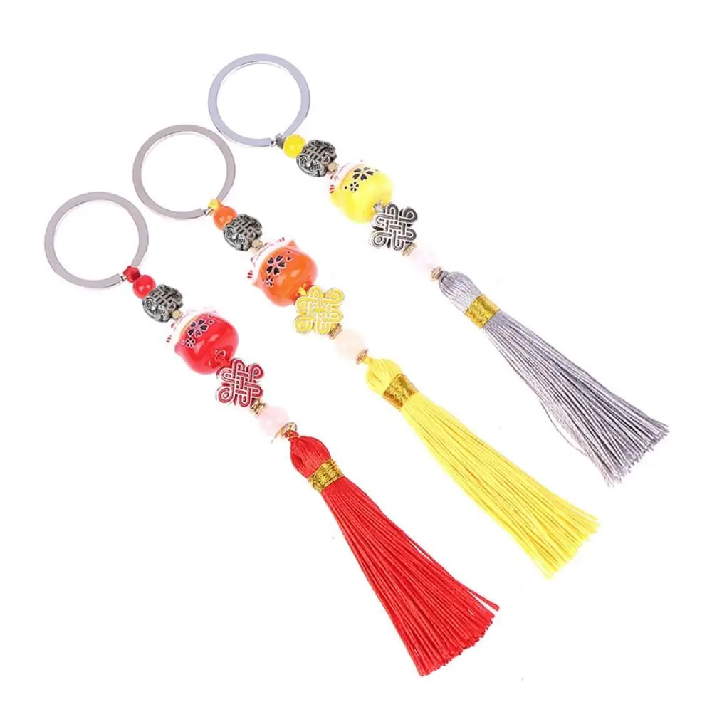 Cute Animal Cat Chinese Knot Key Ring Pendant Random Tassel Key Holder Lucky Cat Keyring Weaving Key Chains Lucky Cat Keychain