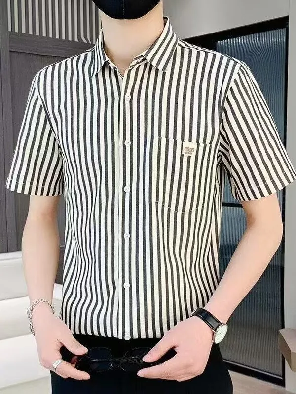 

Summer Thin Ice Silk Stripe ort Sve irt Men's Korean Sle Slim Fit Anti Wrinkle irt Youth Faion Stand Fit Butt...