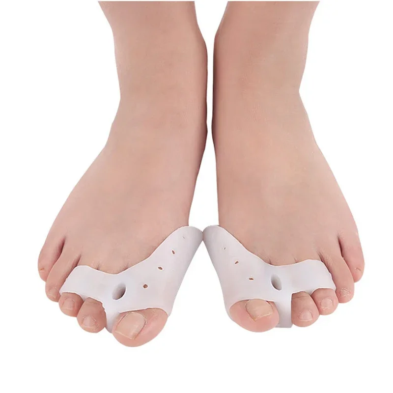 set Silicone Gel Toe Corrector Foot Fingers Three Hole Toe Separator Thumb Valgus Protector Bunion Adjuster Valgus Guard