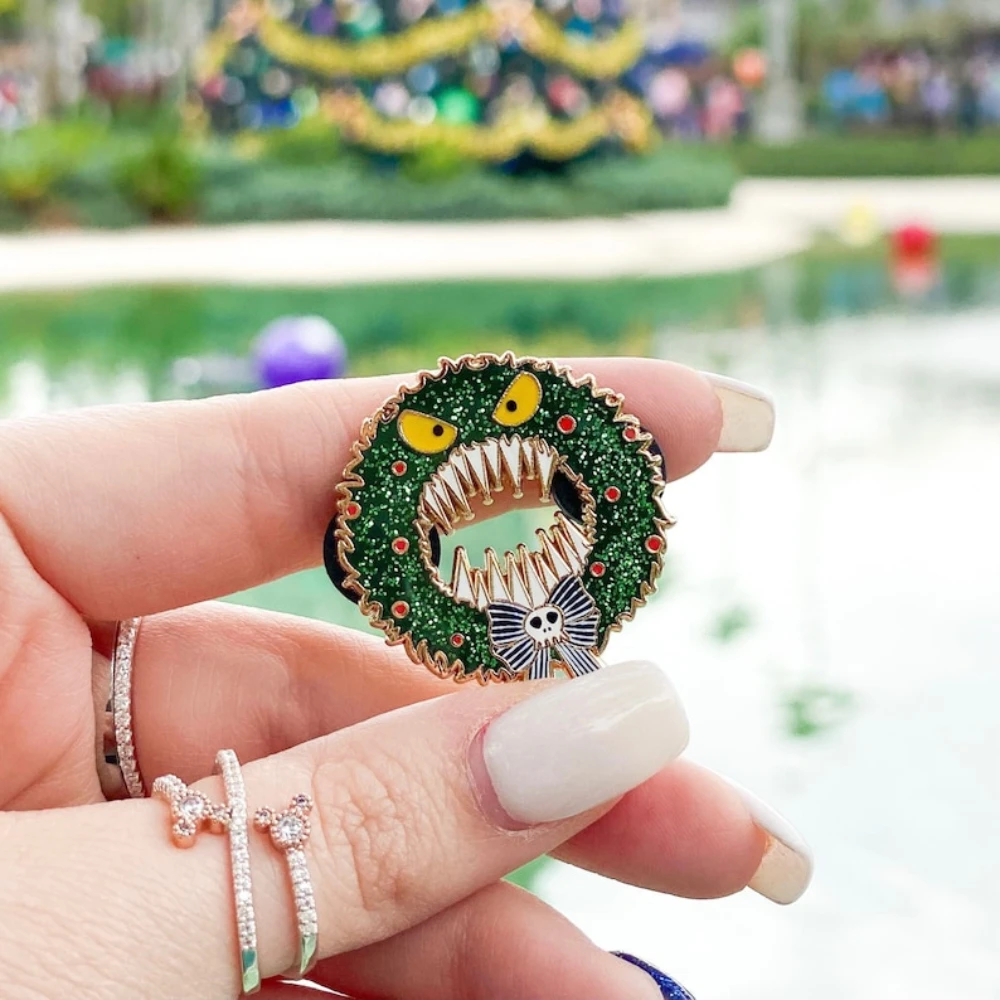 

Man-Eating Wreath Enamel Pin Christmas Gifts