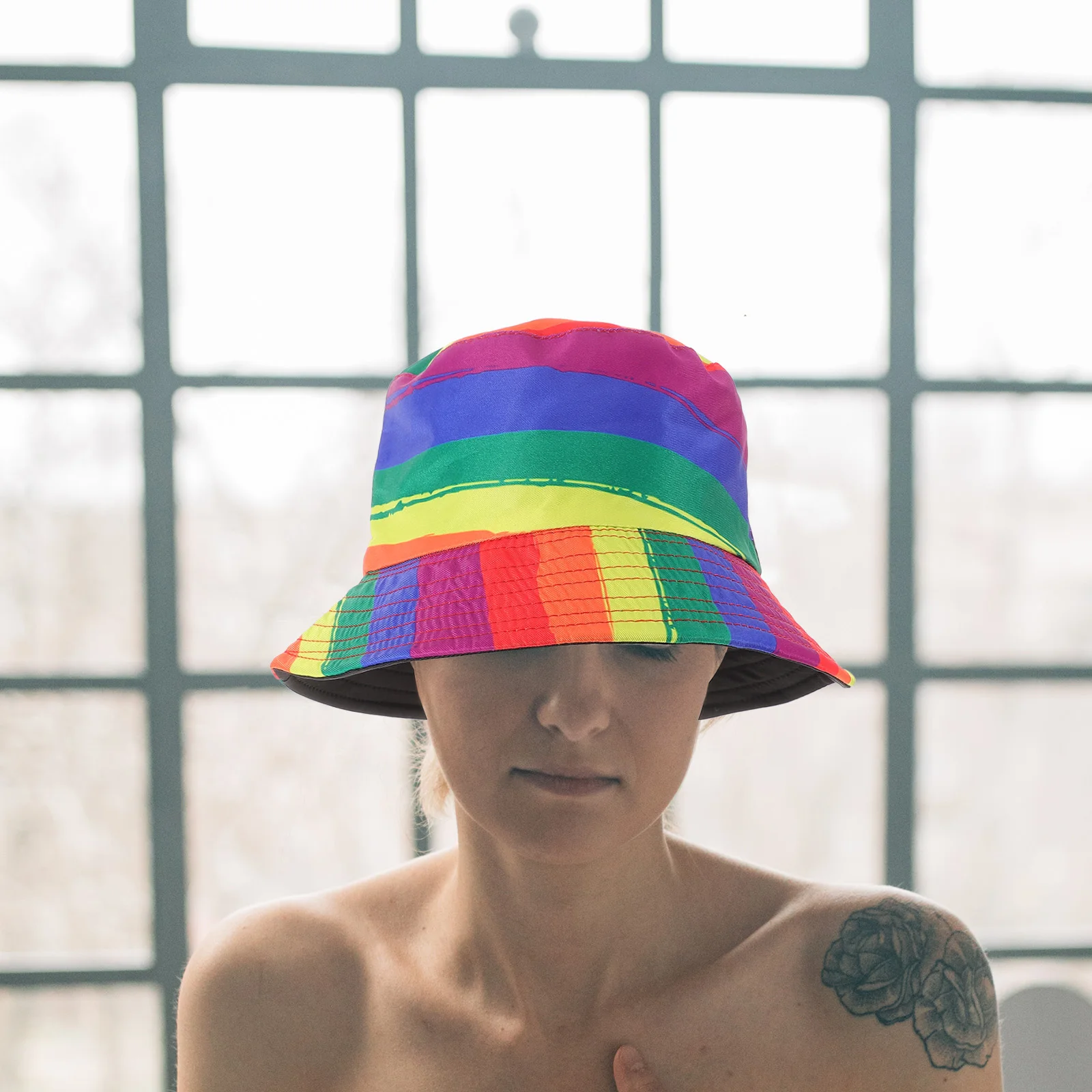 

Rainbow Bucket Colorful Adults Fun Hat for Men Women Summer Beach Fishing Festival Wide Brim Sun Hat Travel Outdoor