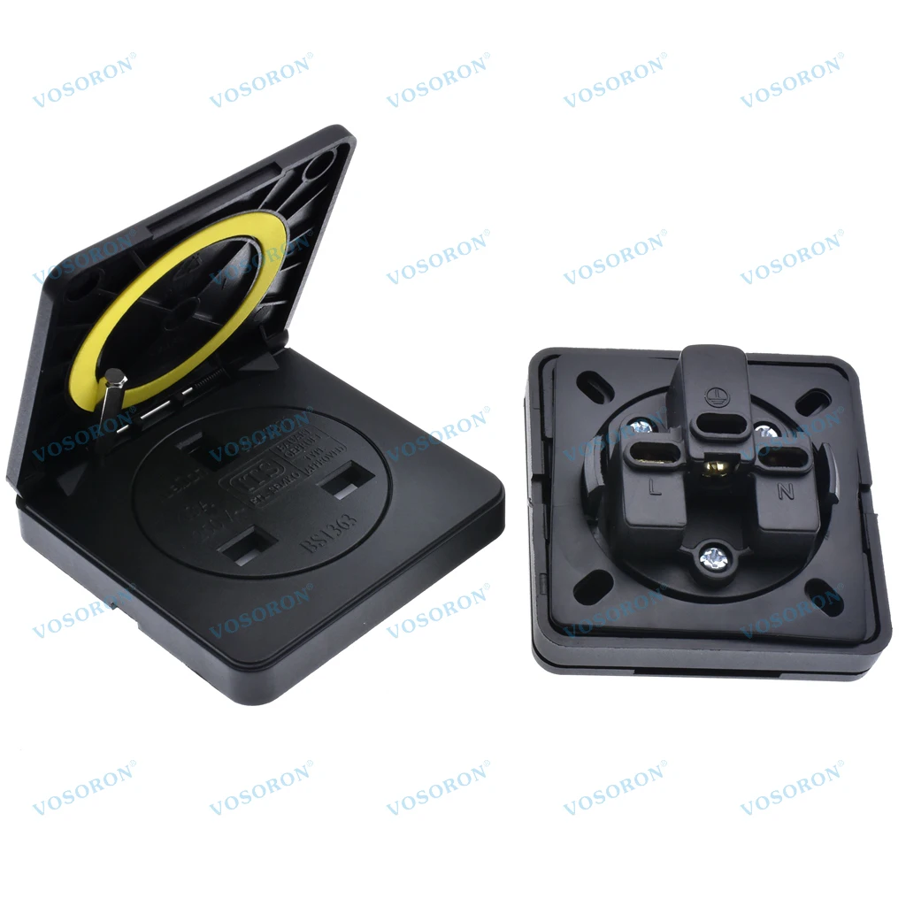 1PCS UK British Singapore IP54 Waterproof Industrial Socket 13A 250V IP44 AC Power Socket Power Connector Plug Socket with Cover