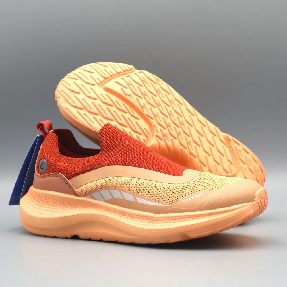 Spring New Shoes for Men Breathable Knit Casual Shoes Lightweight Comfortable Sport Jogging Shoes Youth Street Slip-on Sneaker