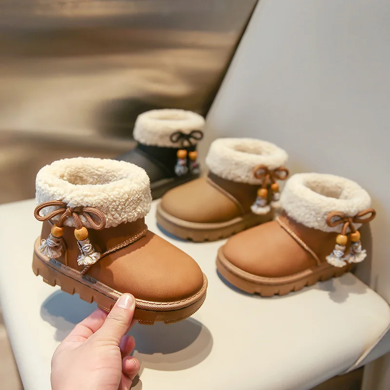 

Girls Snow Boots Suede Warm Soft Bottom Children Short Boots Versatile 2025 Winter New Kids Ankle Boots Princess Style Non-slip