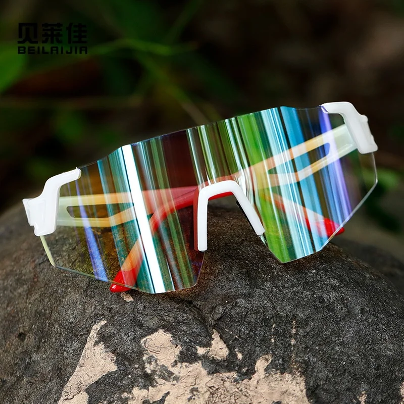 

Day and Night Hiking/Running/Sports Cycling Goggles, Sunglasses For Both Men and Women, Windproof and Sand Resistant Goggles