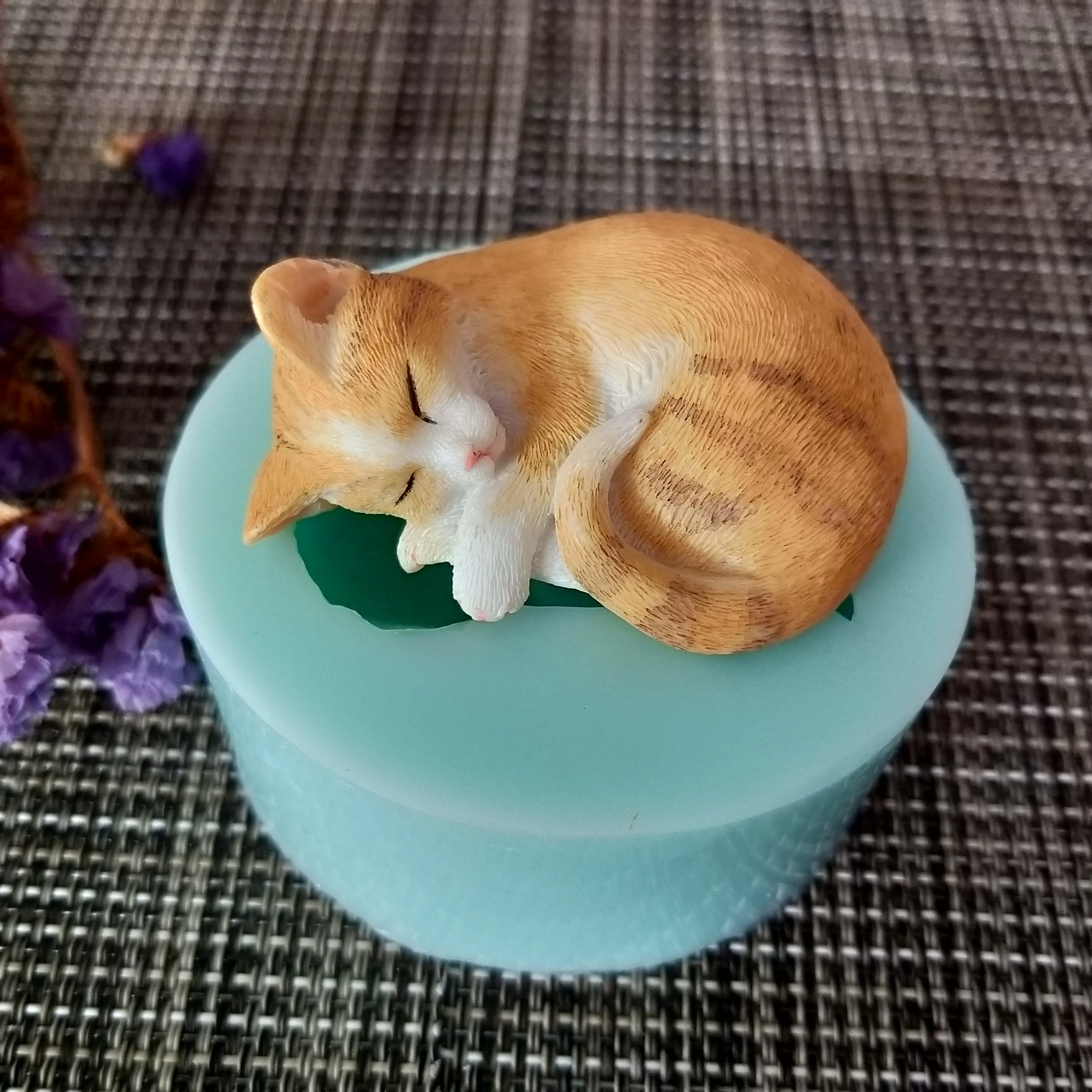 DW0146 PRZY Mold Silicone Soap Mould Kitten Sleeping Cat Mini Cat Handmade Soap Making Molds Candle Mold Silicone Resin Clay