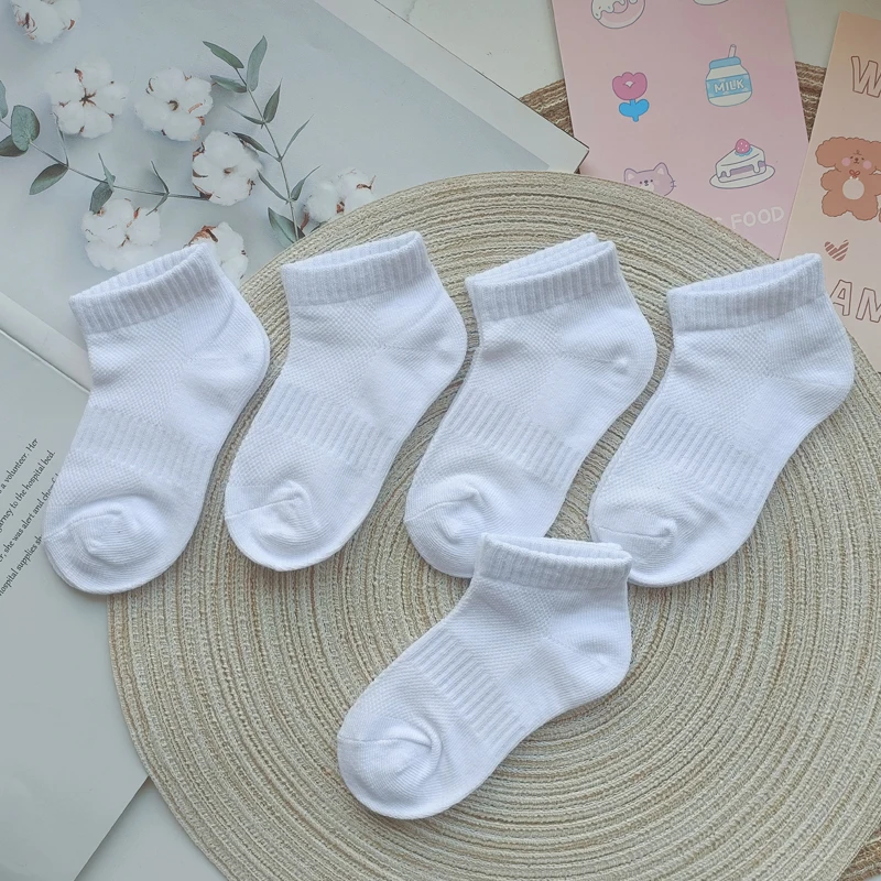 Chaussettes courtes en maille de coton pour enfants, chaussettes de bateau pour garçons et filles, chaussettes fines blanches, chaussettes de sport pour enfants, printemps et été