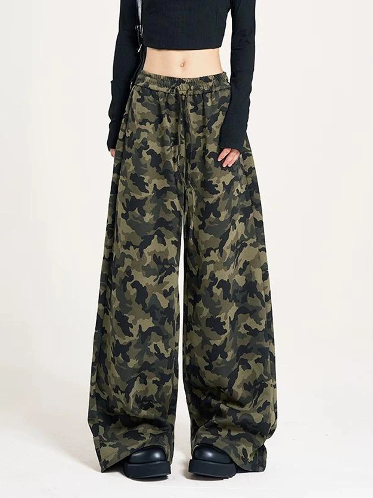 

Trendy Camo Drawstring Pants Women Hip Hop Streetwear High Waisted Baggy Cargo Pants with Vertical Stripes Y2K Niche Fashion
