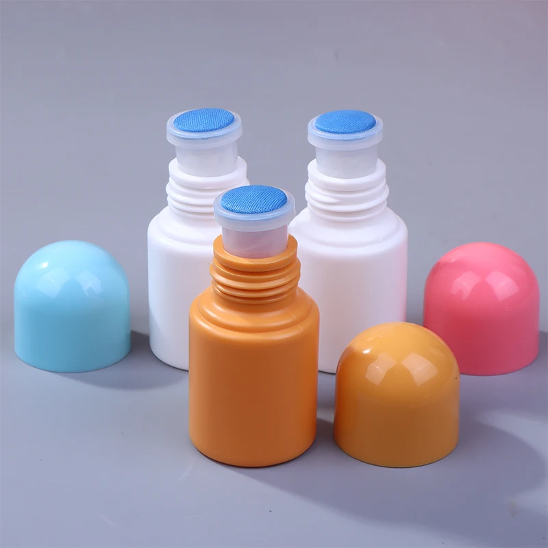 الطب زجاجة سوائل Daub ملء Liniment 30 مللي زجاجة لطخة فارغة السائل قضيب زجاجة تخزين الإسفنج وجع الرأس