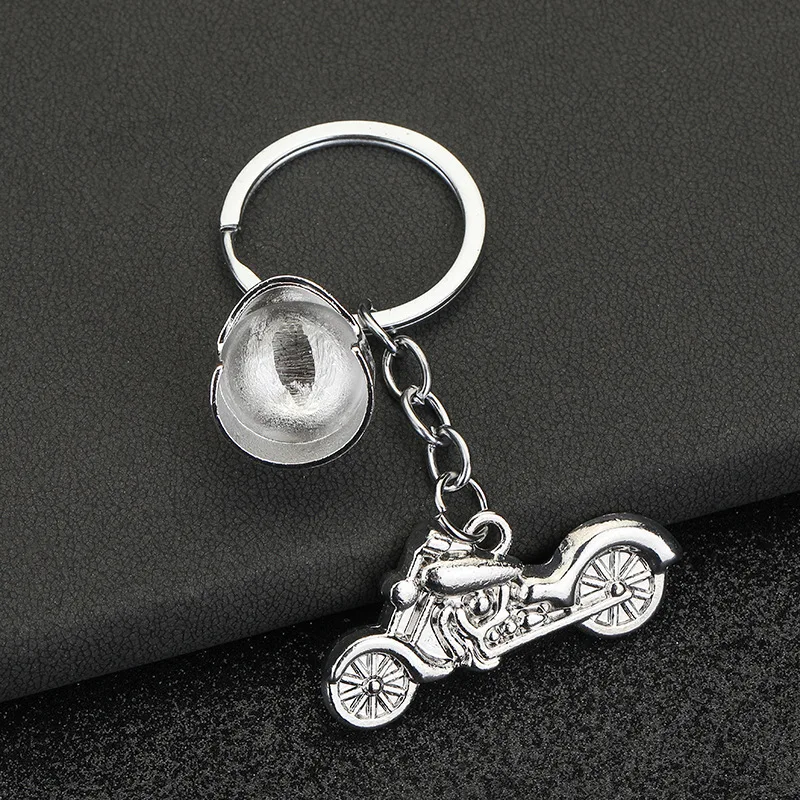 2024 Hot Selling Motorcycle Creative Personality Helmet Keychain Pendant Men's Advertising Metal Keychain Small Gift