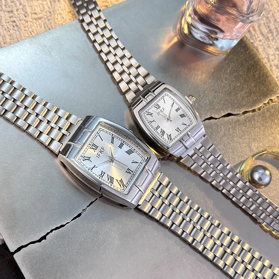 Valentine's Day Gift Couple's Watch Set Men's Women's Wine Barrel Shaped Fashion Classic Retro Quartz Wristwatch with Steel Band