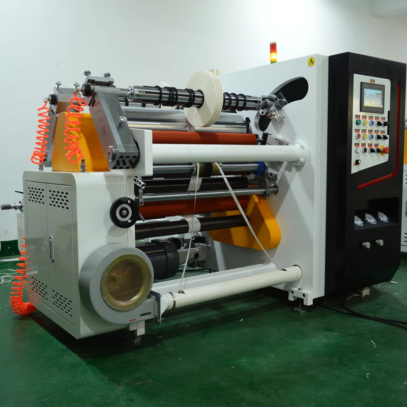 Riavvolgitrice per taglio carta isolante con condensatore per avvolgimento superficiale