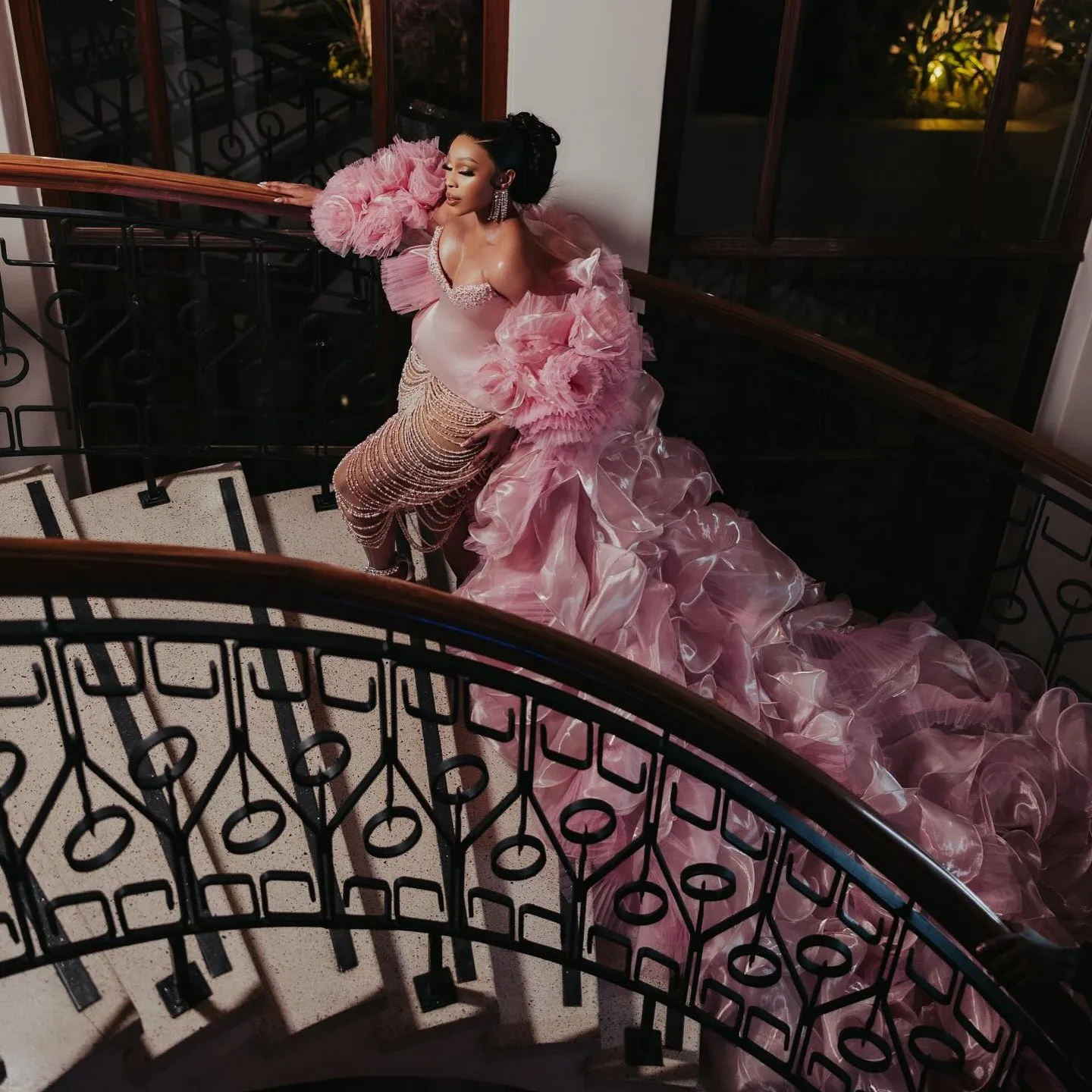 

Amazing Pink Floral Long Formal Jacket Luxury Ruffles Layered Oragnza Women Bicep Cape Female Cloak Outerwear