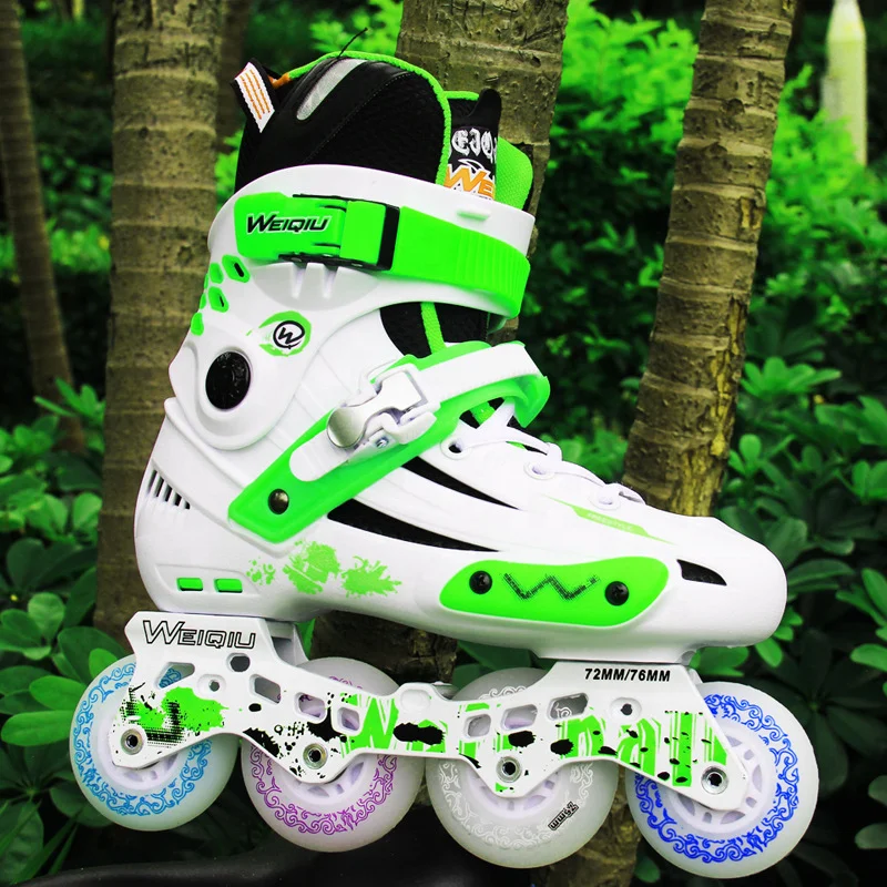 High quality beautiful Flashing inline  roller skate shoes